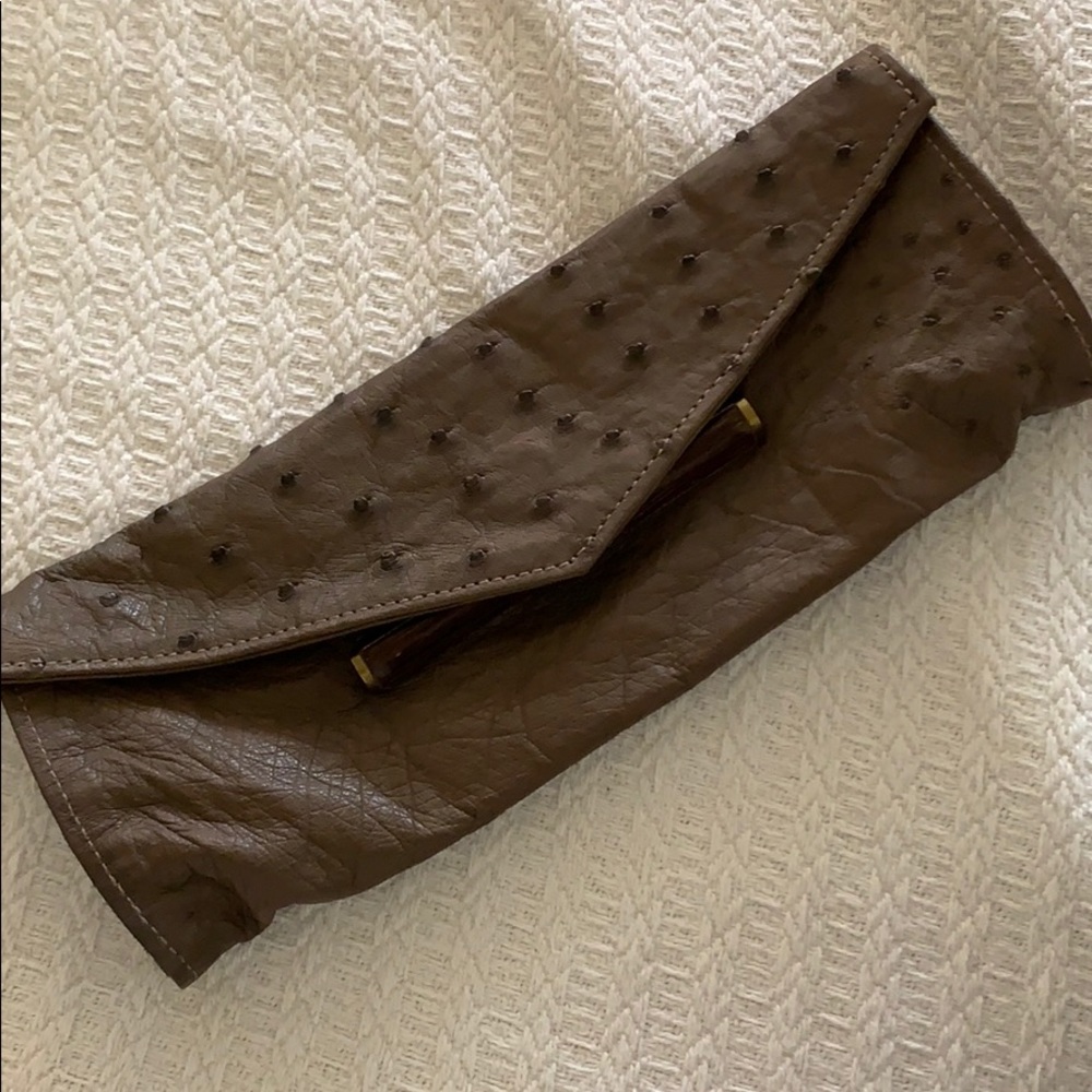 R&Y taupe clutch